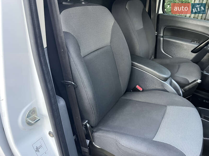 Грузовой фургон Renault Kangoo 2019 в Киеве