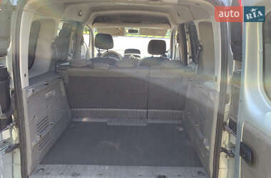 Минивэн Renault Kangoo 2010 в 