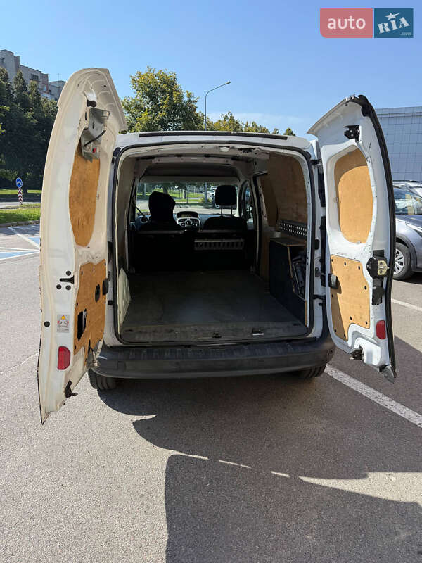 Грузовой фургон Renault Kangoo 2017 в Львове