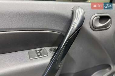Мінівен Renault Kangoo 2015 в 