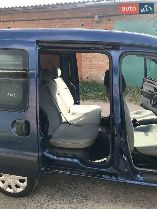 Минивэн Renault Kangoo 2003 в Нежине