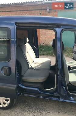 Минивэн Renault Kangoo 2003 в 