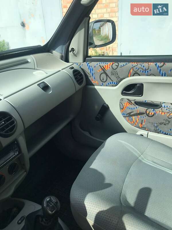 Минивэн Renault Kangoo 2003 в Нежине