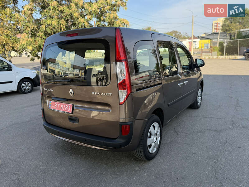 Мінівен Renault Kangoo 2015 в Дніпрі