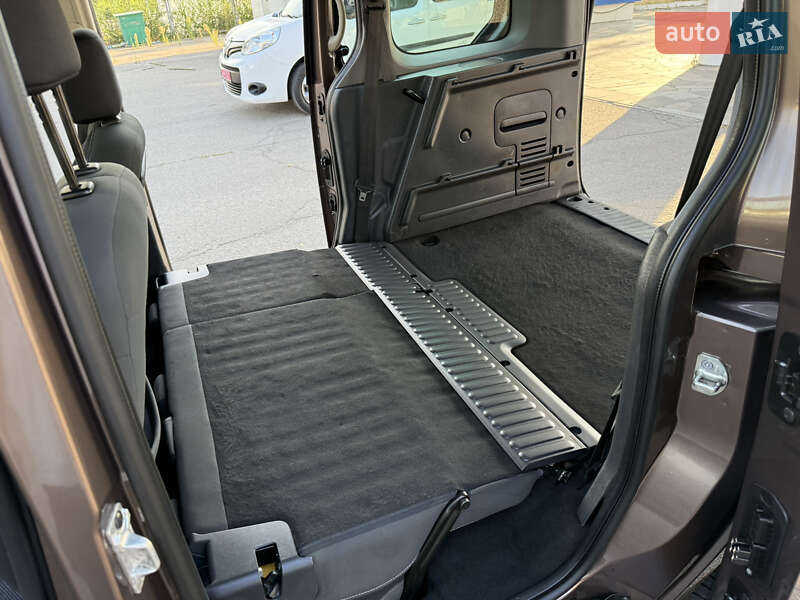 Мінівен Renault Kangoo 2015 в Дніпрі