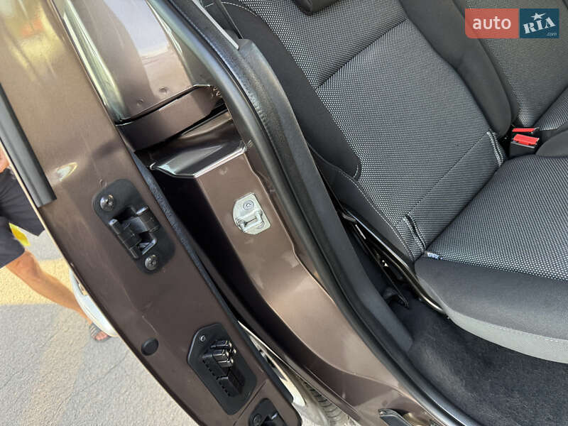 Мінівен Renault Kangoo 2015 в Дніпрі