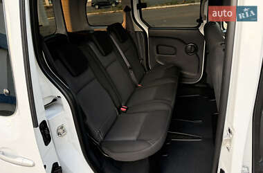 Минивэн Renault Kangoo 2015 в 