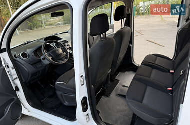 Минивэн Renault Kangoo 2015 в 