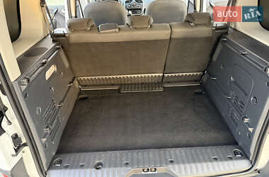 Минивэн Renault Kangoo 2015 в 