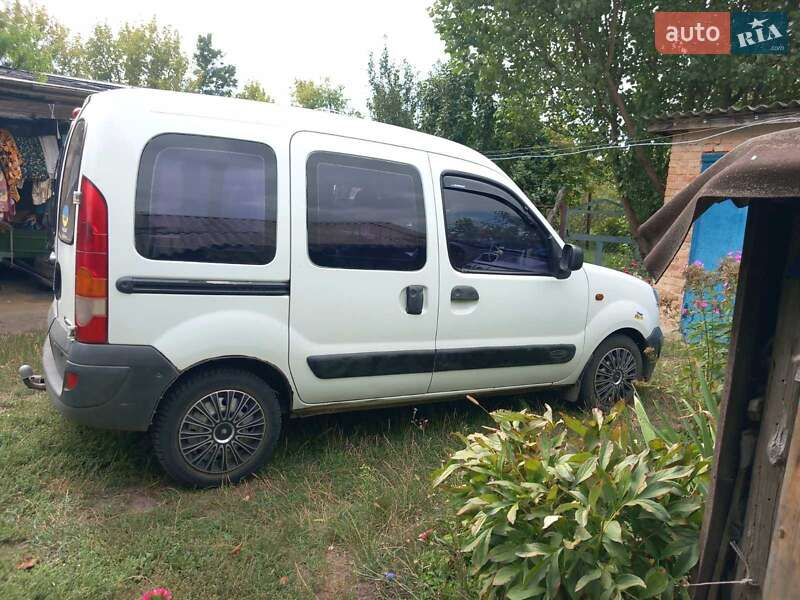 Минивэн Renault Kangoo 2003 в Александрие