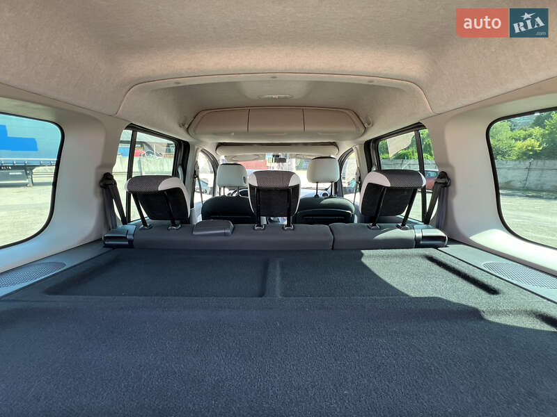 Минивэн Renault Kangoo 2014 в Луцке