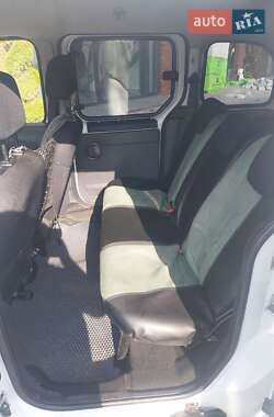 Мінівен Renault Kangoo 2012 в 