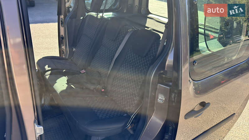 Минивэн Renault Kangoo 2012 в Чернигове