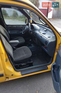 Минивэн Renault Kangoo 2000 в 