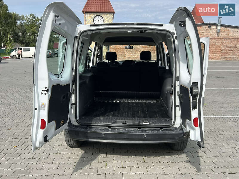 Минивэн Renault Kangoo 2017 в Бережанах