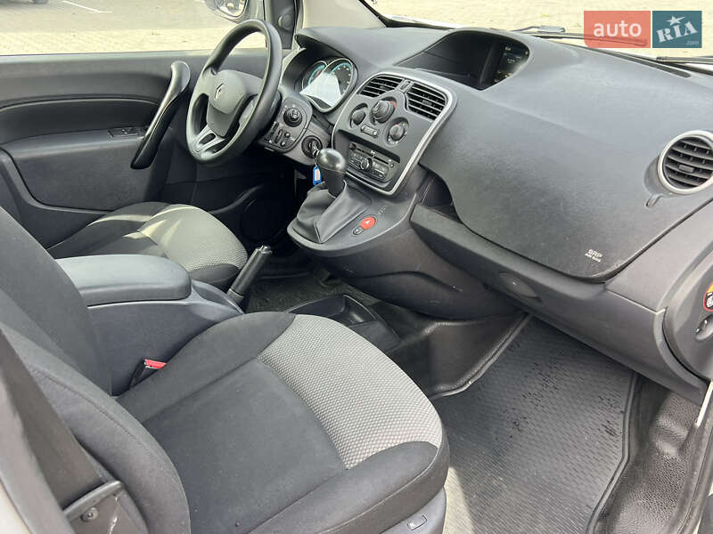 Минивэн Renault Kangoo 2017 в Бережанах