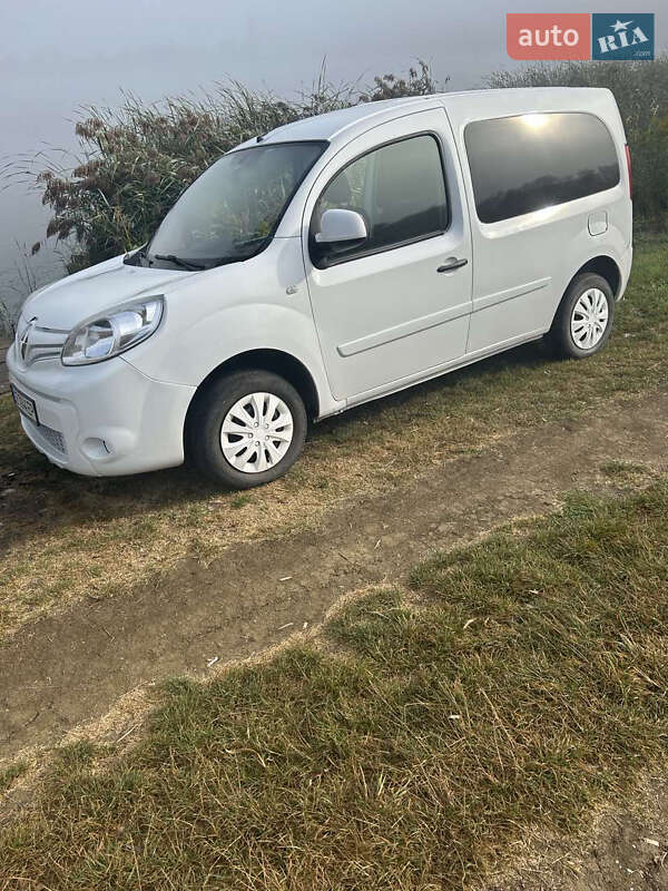 Грузовой фургон Renault Kangoo 2018 в Черновцах
