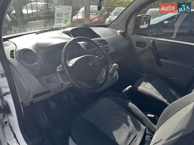 Минивэн Renault Kangoo 2008 в Николаеве