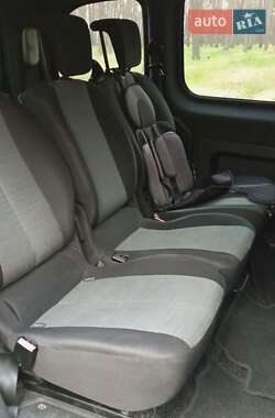 Минивэн Renault Kangoo 2014 в 