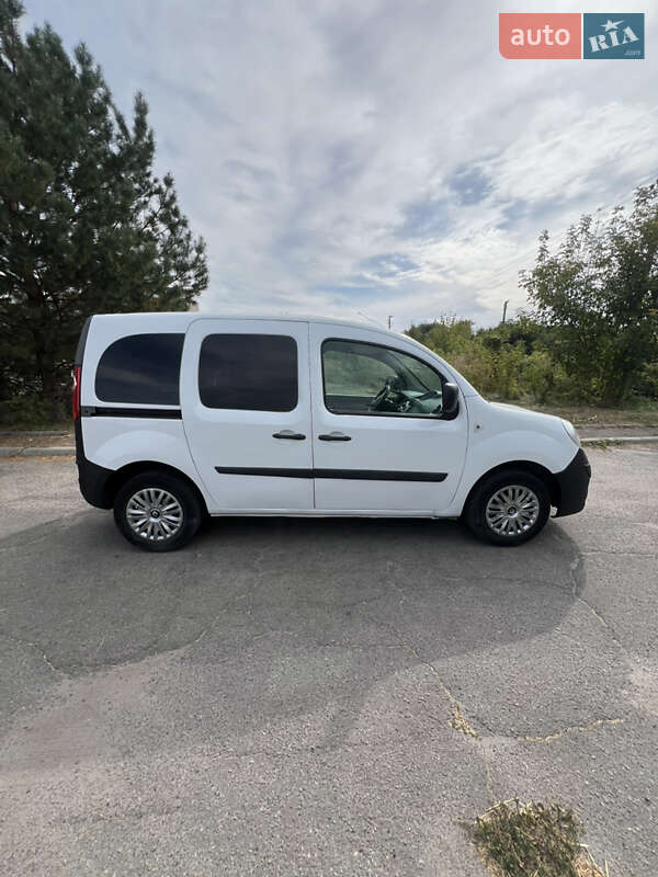 Минивэн Renault Kangoo 2012 в Прилуках