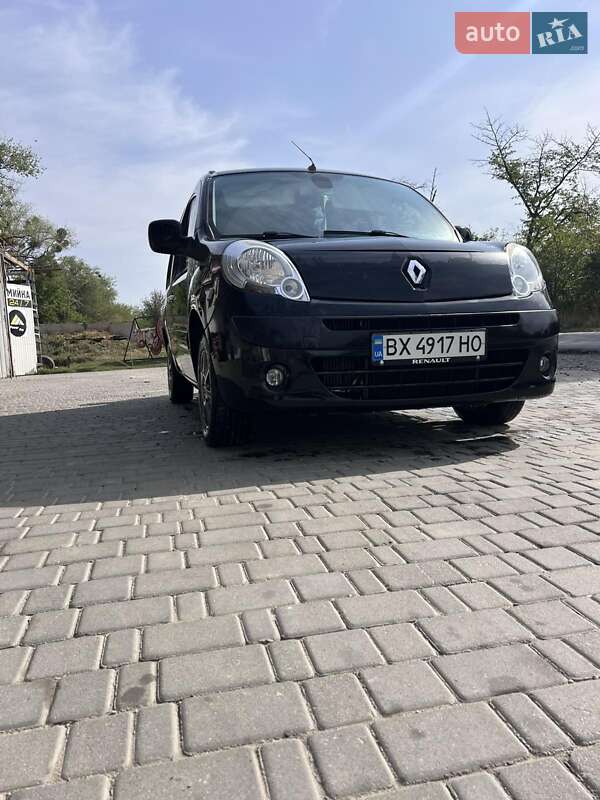 Минивэн Renault Kangoo 2012 в Каменец-Подольском