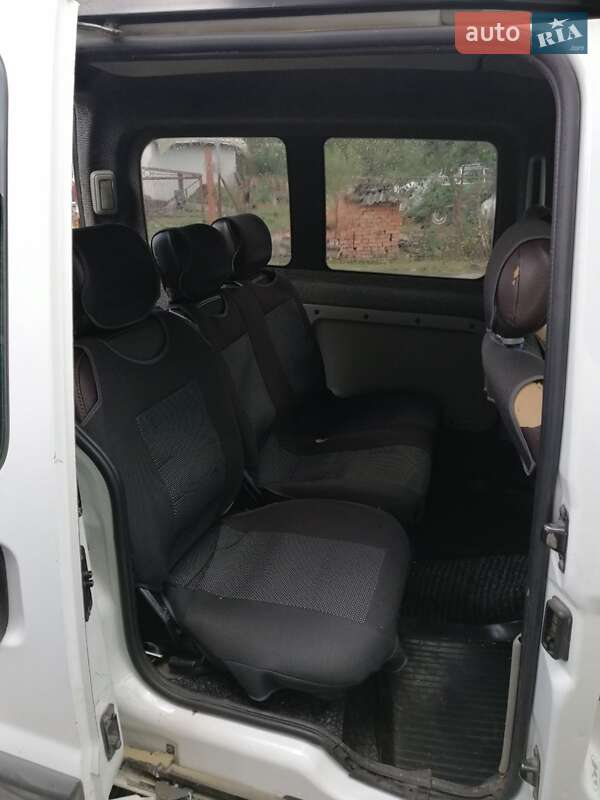 Минивэн Renault Kangoo 2005 в Горохове фото 5 Минивэн Renault Kangoo 2005 в Горохове