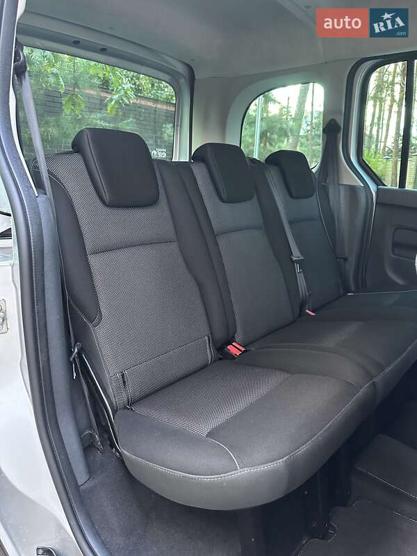 Минивэн Renault Kangoo 2016 в Белогородке