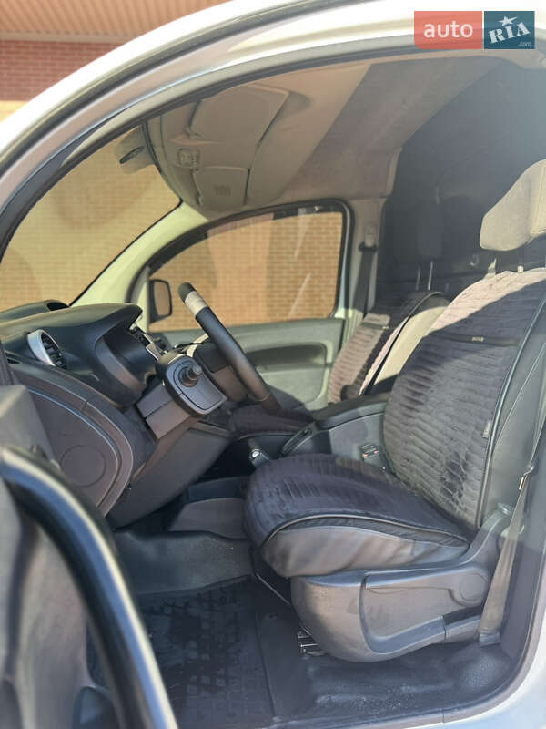 Грузовой фургон Renault Kangoo 2012 в Одессе