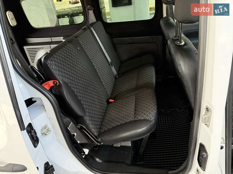 Мінівен Renault Kangoo 2014 в Дніпрі