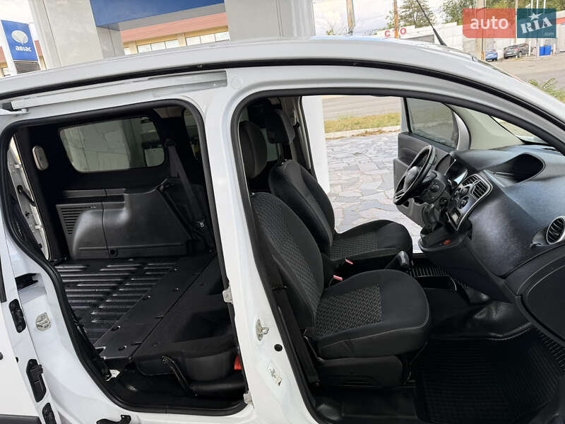 Мінівен Renault Kangoo 2014 в Дніпрі