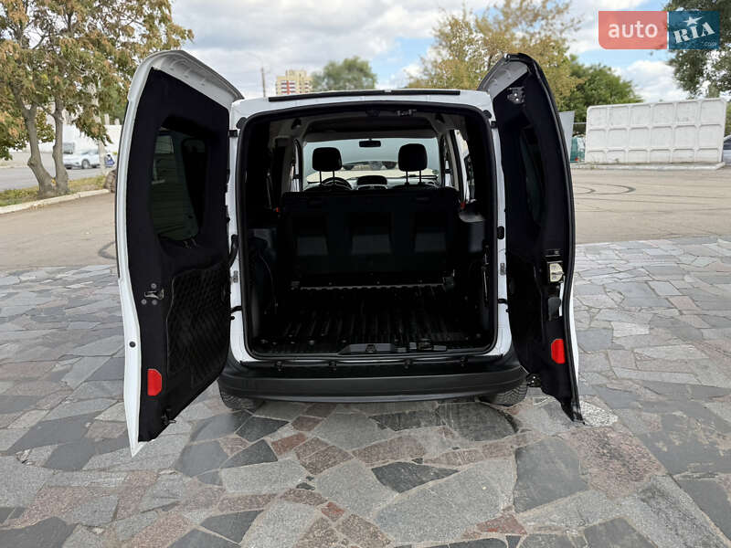 Мінівен Renault Kangoo 2014 в Дніпрі