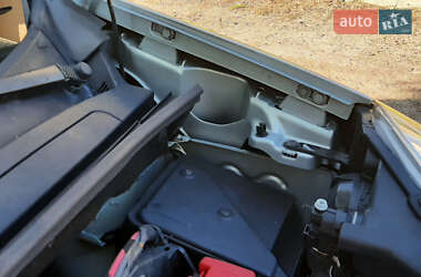 Минивэн Renault Kangoo 2009 в 