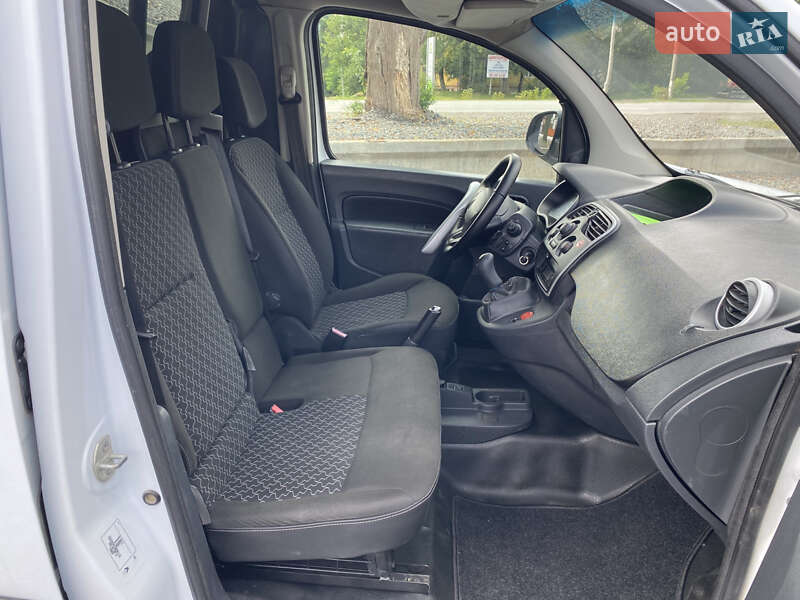 Грузовой фургон Renault Kangoo 2016 в Хмельницком