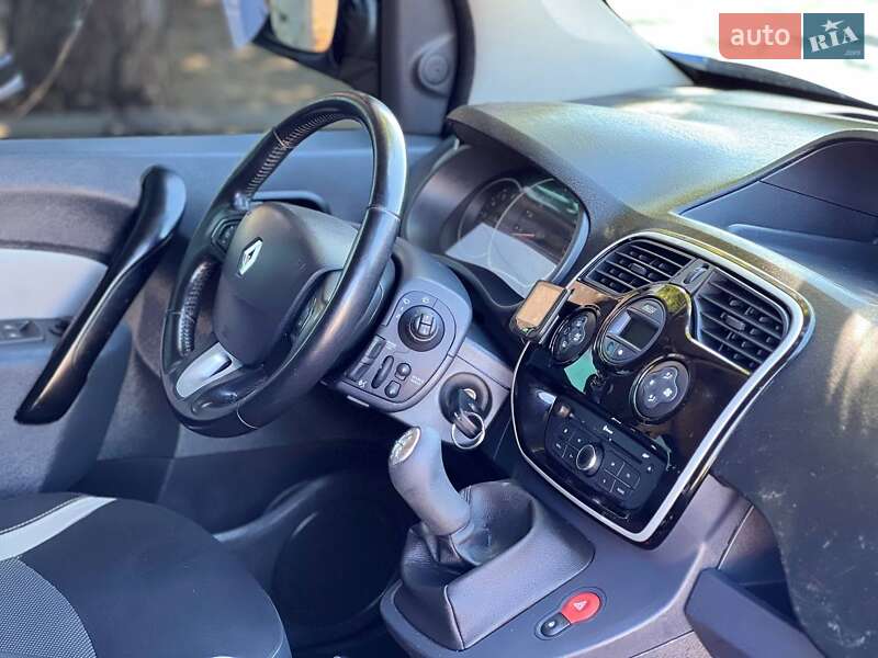 Минивэн Renault Kangoo 2016 в Одессе