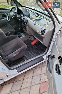 Минивэн Renault Kangoo 2002 в 