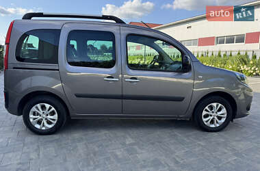 Минивэн Renault Kangoo 2016 в 