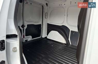 Грузовой фургон Renault Kangoo 2018 в 