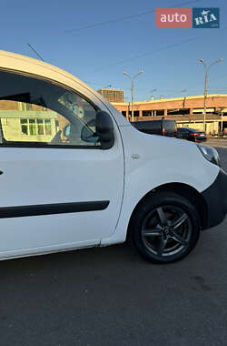 Минивэн Renault Kangoo 2013 в 