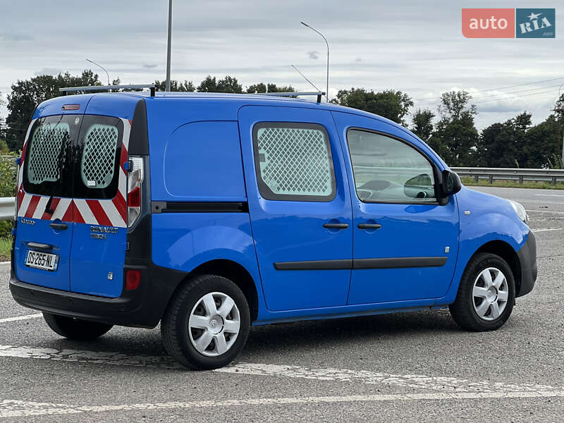Минивэн Renault Kangoo 2016 в Киеве