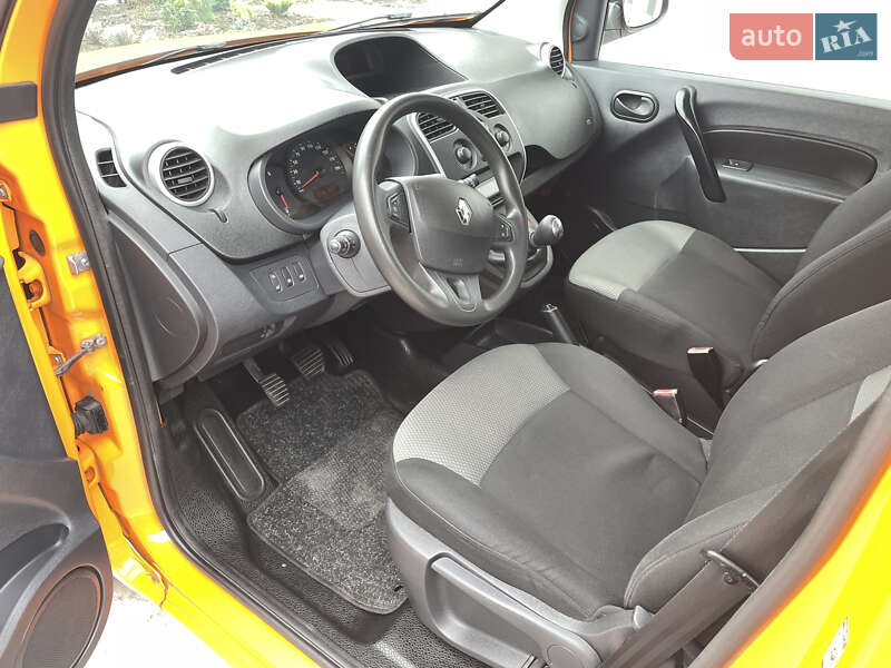 Минивэн Renault Kangoo 2017 в Киеве