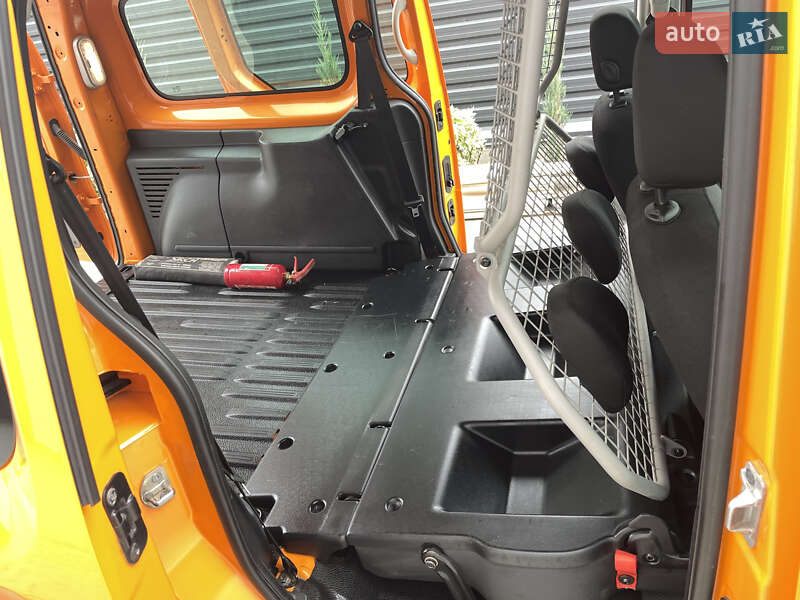 Минивэн Renault Kangoo 2017 в Киеве