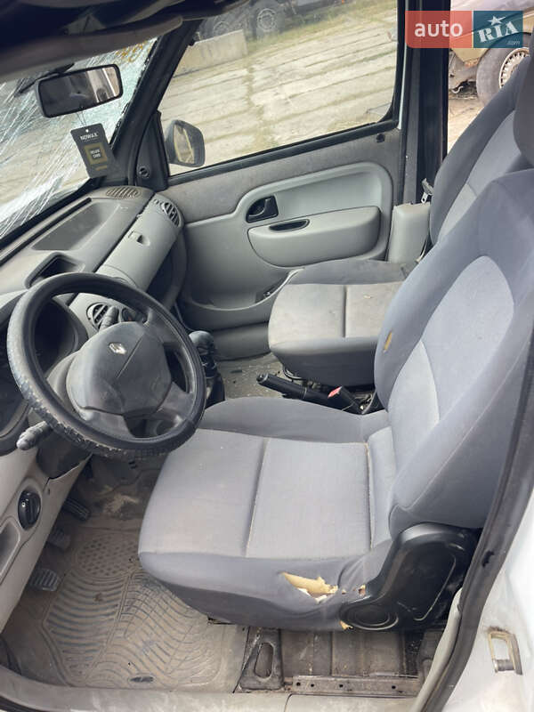 Минивэн Renault Kangoo 2006 в Измаиле