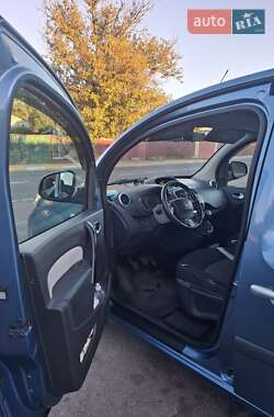 Минивэн Renault Kangoo 2013 в 