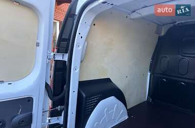 Грузовой фургон Renault Kangoo 2021 в 