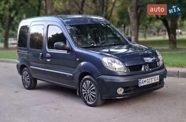 Минивэн Renault Kangoo 2003 в 