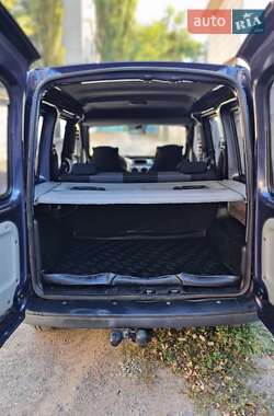 Минивэн Renault Kangoo 2003 в 