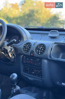 Грузовой фургон Renault Kangoo 1999 в 