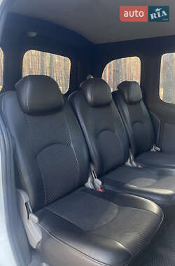 Минивэн Renault Kangoo 2013 в 