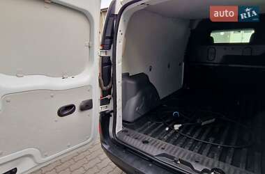Грузовой фургон Renault Kangoo 2019 в 