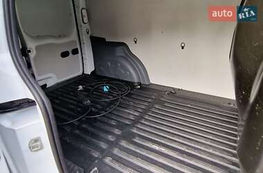 Грузовой фургон Renault Kangoo 2019 в 